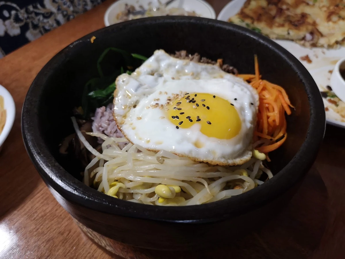 Bibimbap 비빔밥