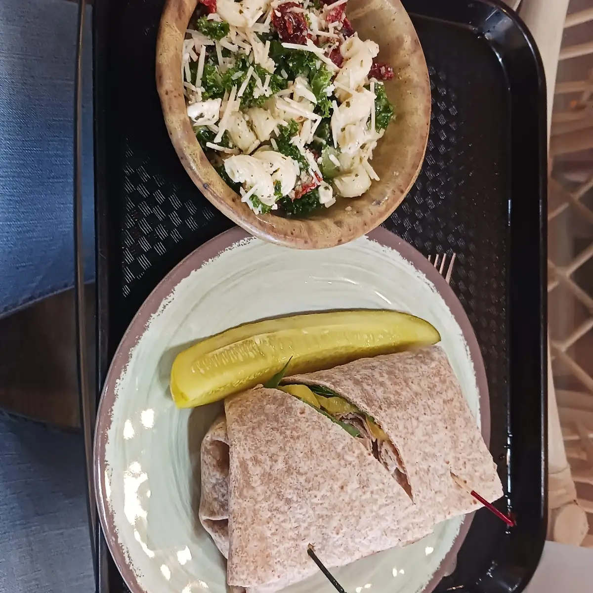 Harper Lee Wrap with Pasta Salad