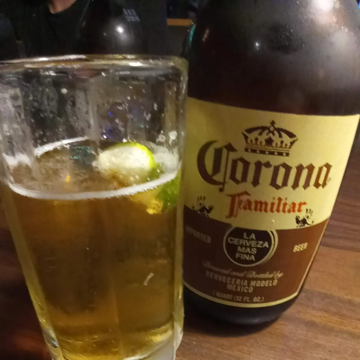 Corona Familiar