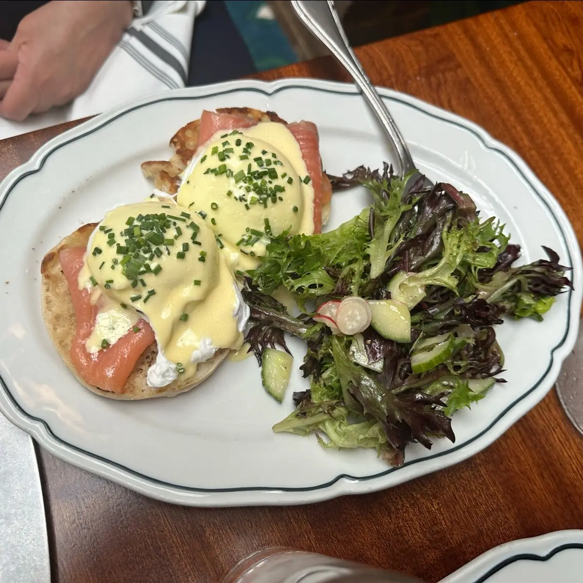 Eggs Benedict with Side Salad