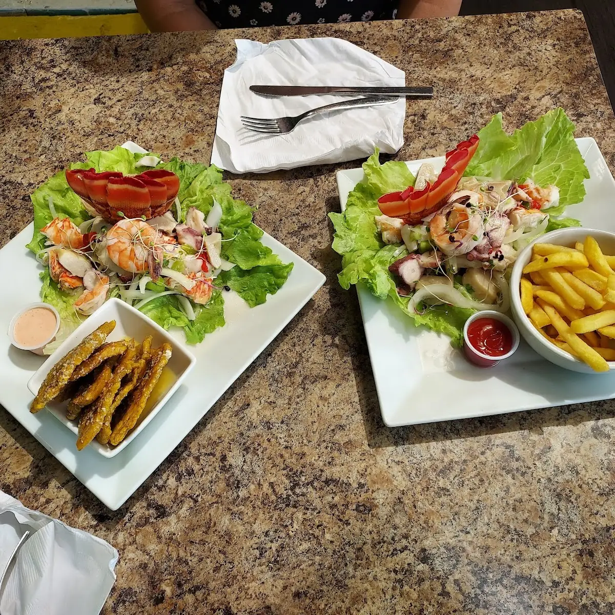 Ensalada Mixta de Mariscos