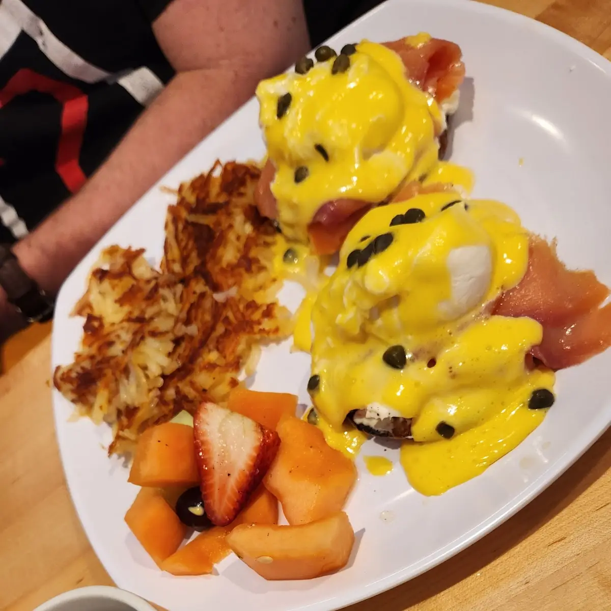 Smoked Salmon Bene