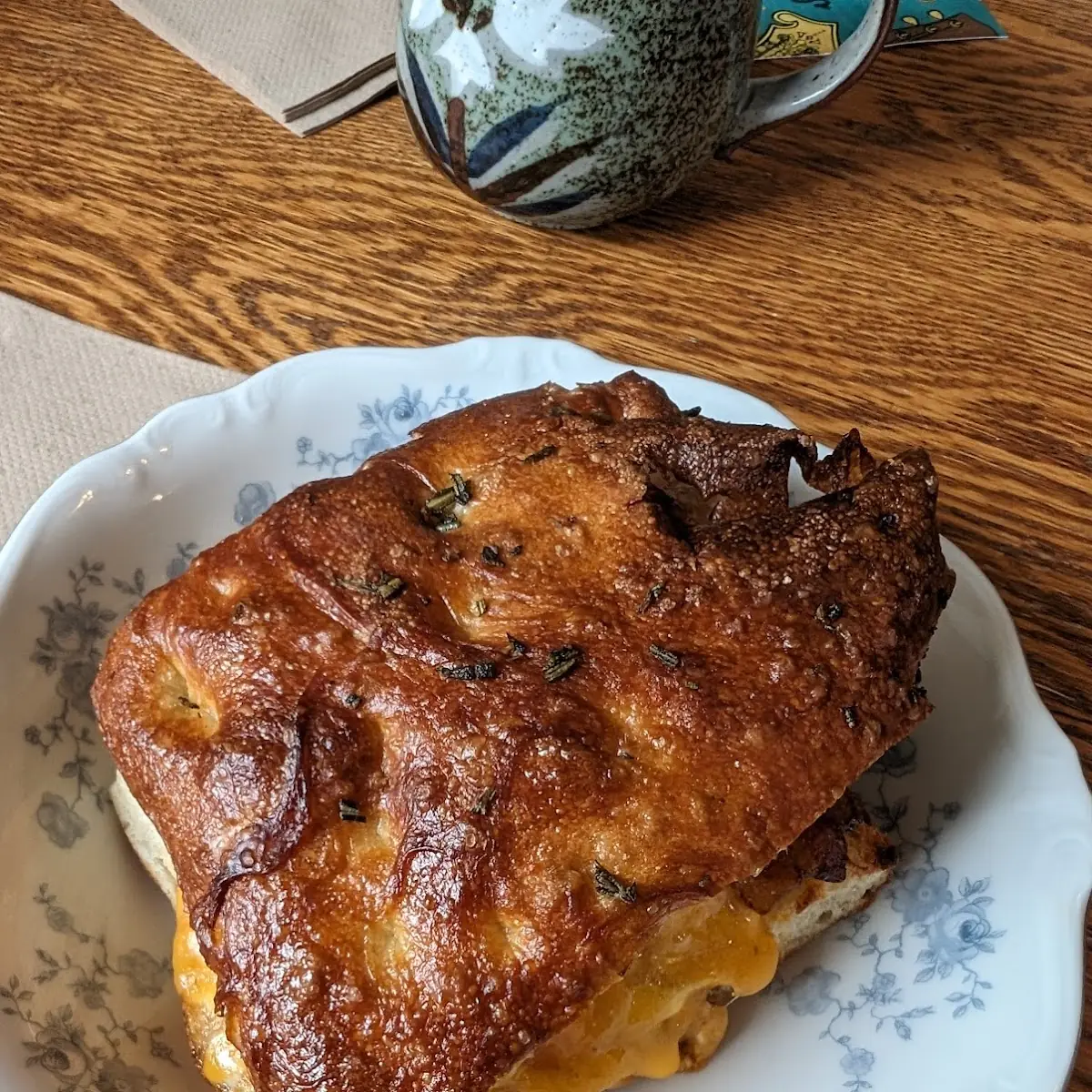 Egg Cheese and Bacon Sammy