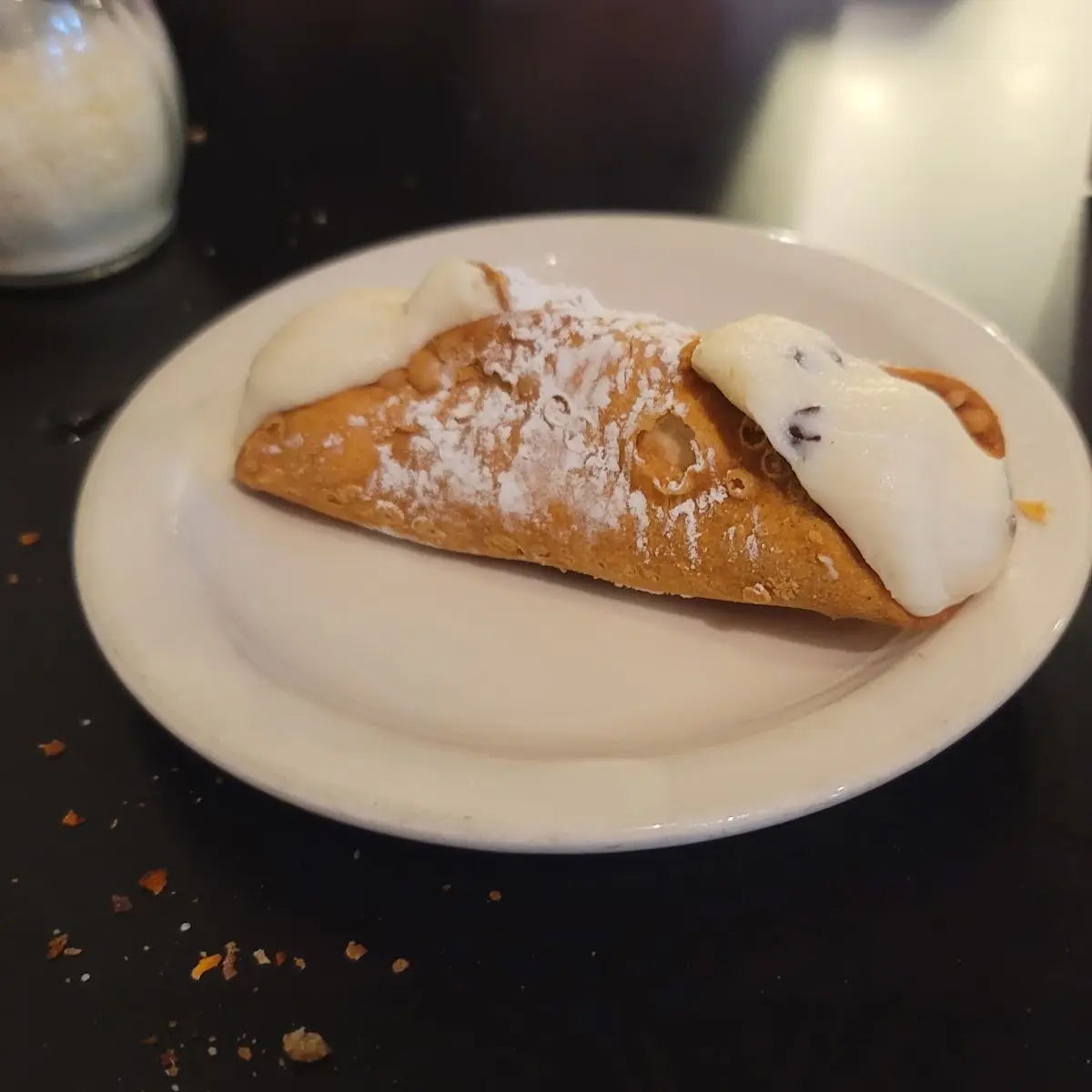 Large Cannoli