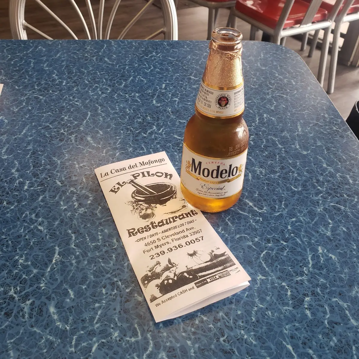 Modelo Especial