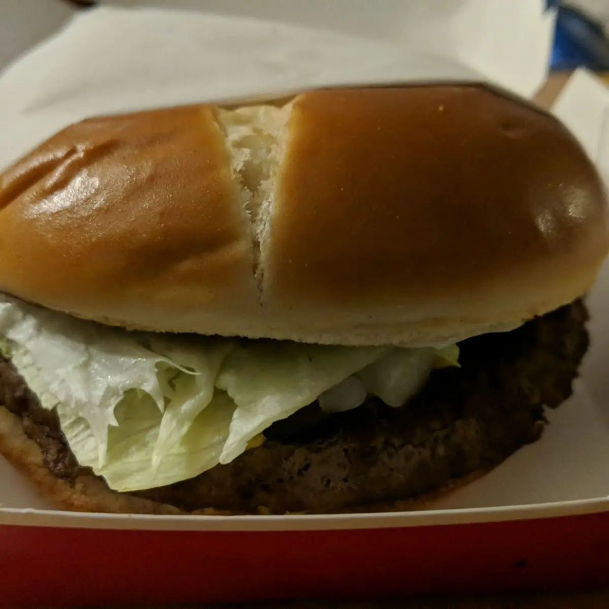 Deluxe Fish Sandwich