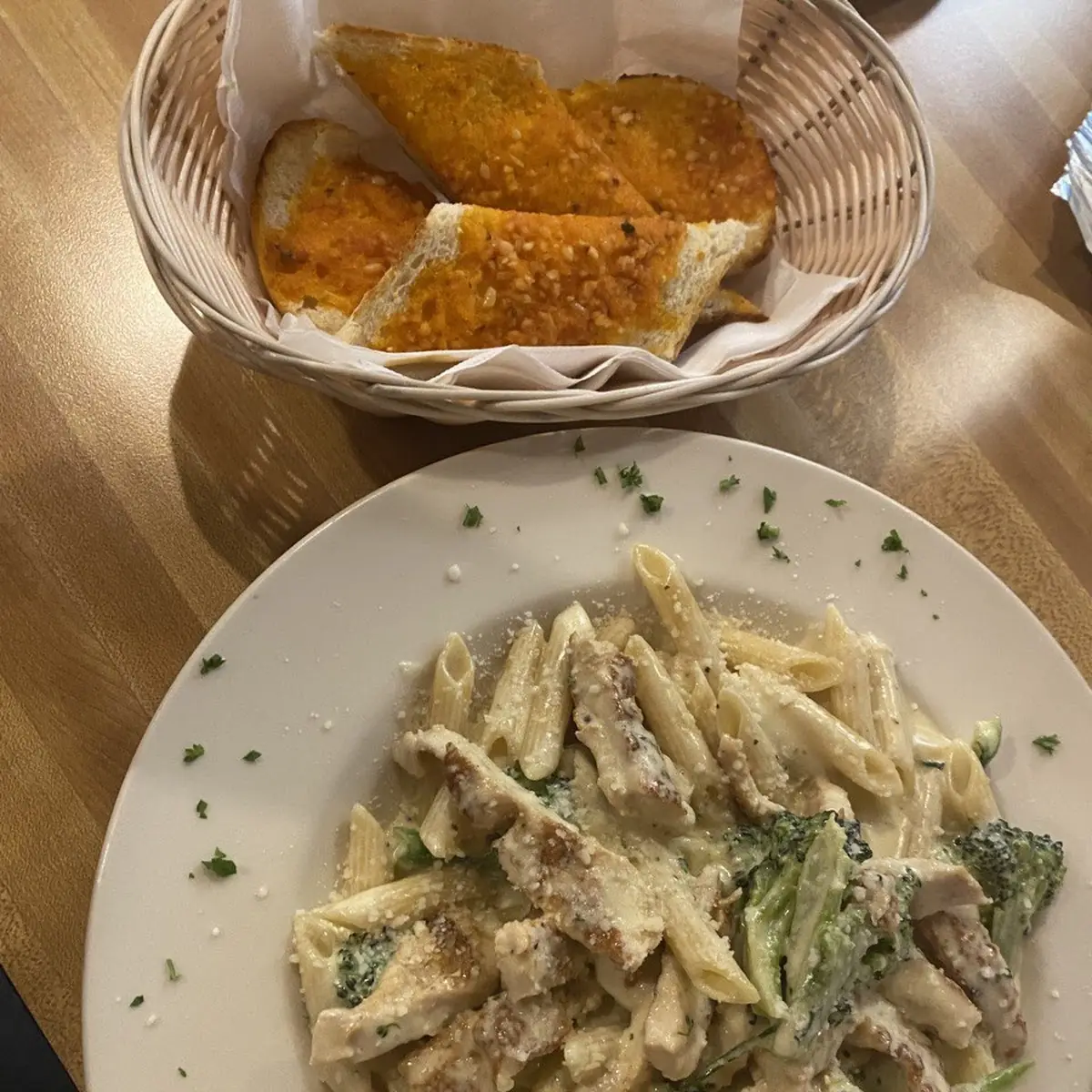 Chicken Alfredo Pasta