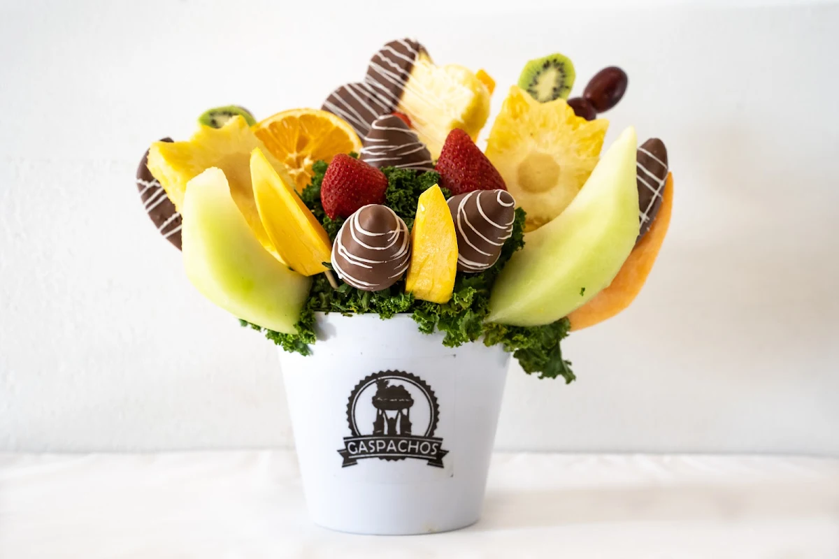 Seasonal Fruit Bouquet Chocolate