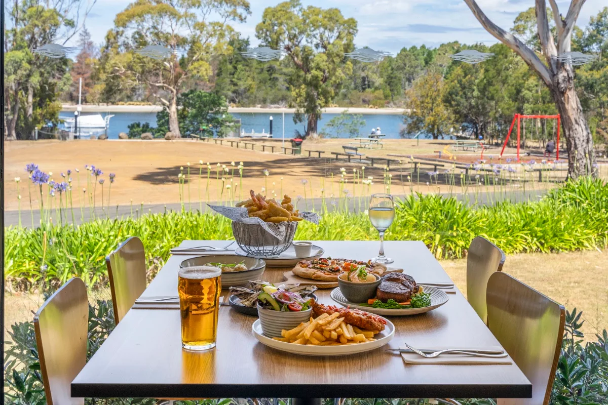 Highlights, Orford Blue Waters Bistro