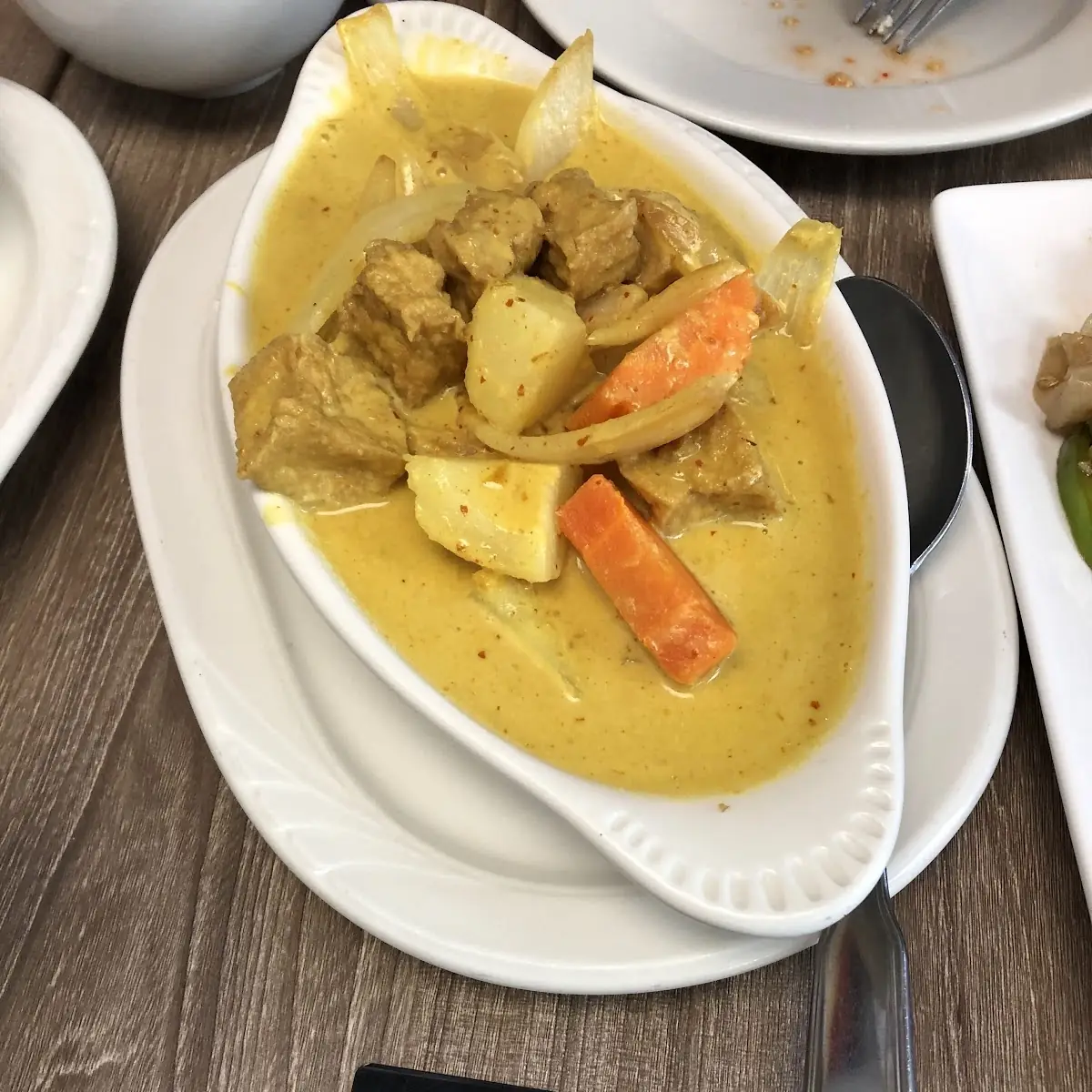 Kang-Karee Yellow Curry