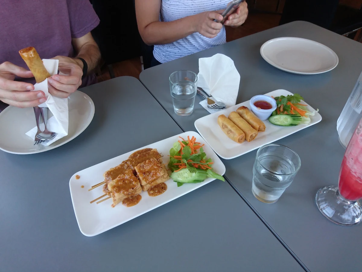 Highlights, Fan Thai Restaurant