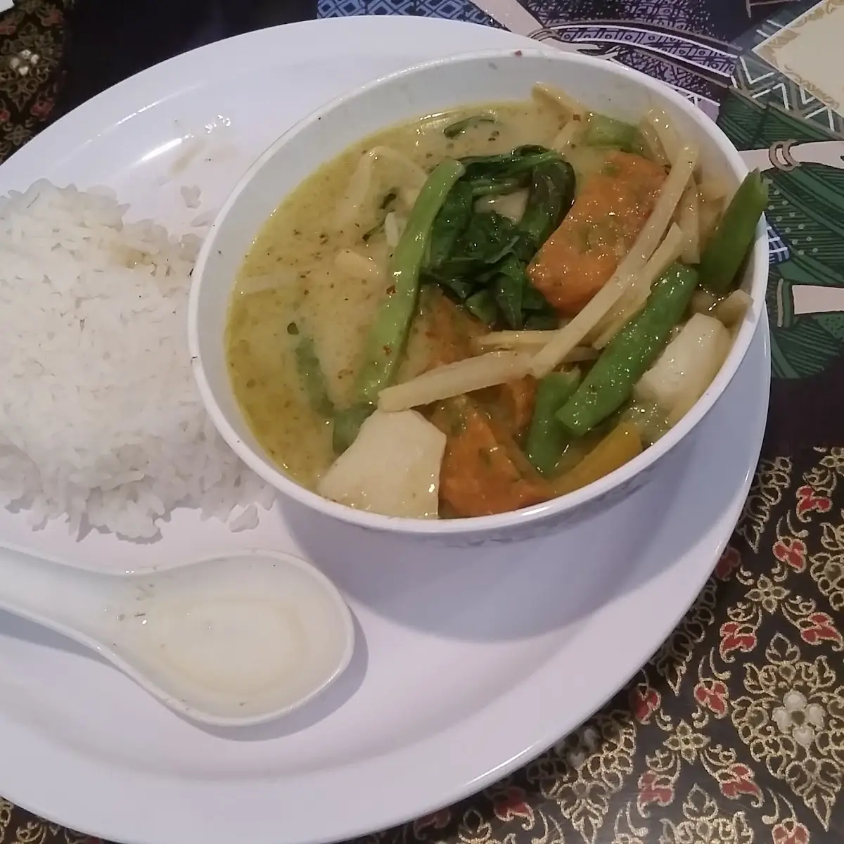 Lunch Special Red Curry