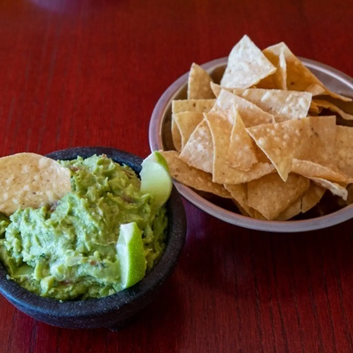 Guacamole Large