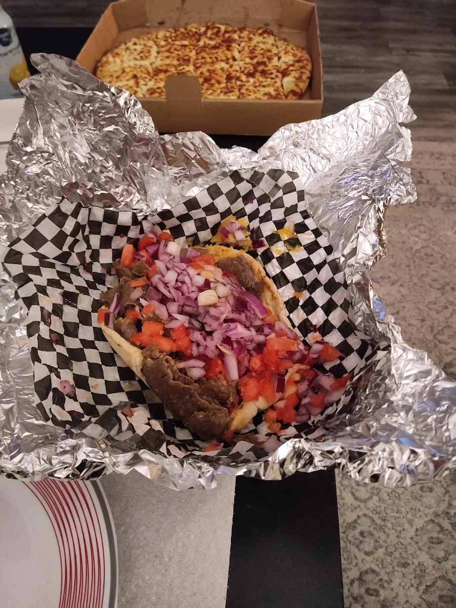 Highlights, Donati's Pizza