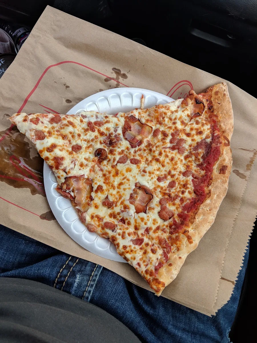 Highlights, Donati's Pizza