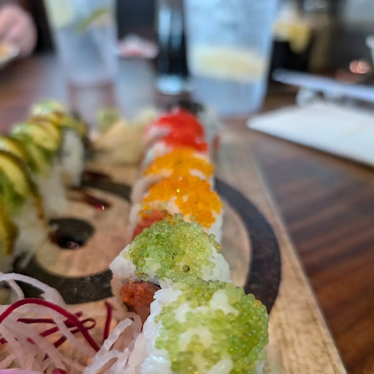 Dinner Sushi & Sashimi Combo