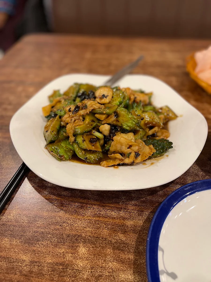 Crocodile Meat, Nihao Kitchen