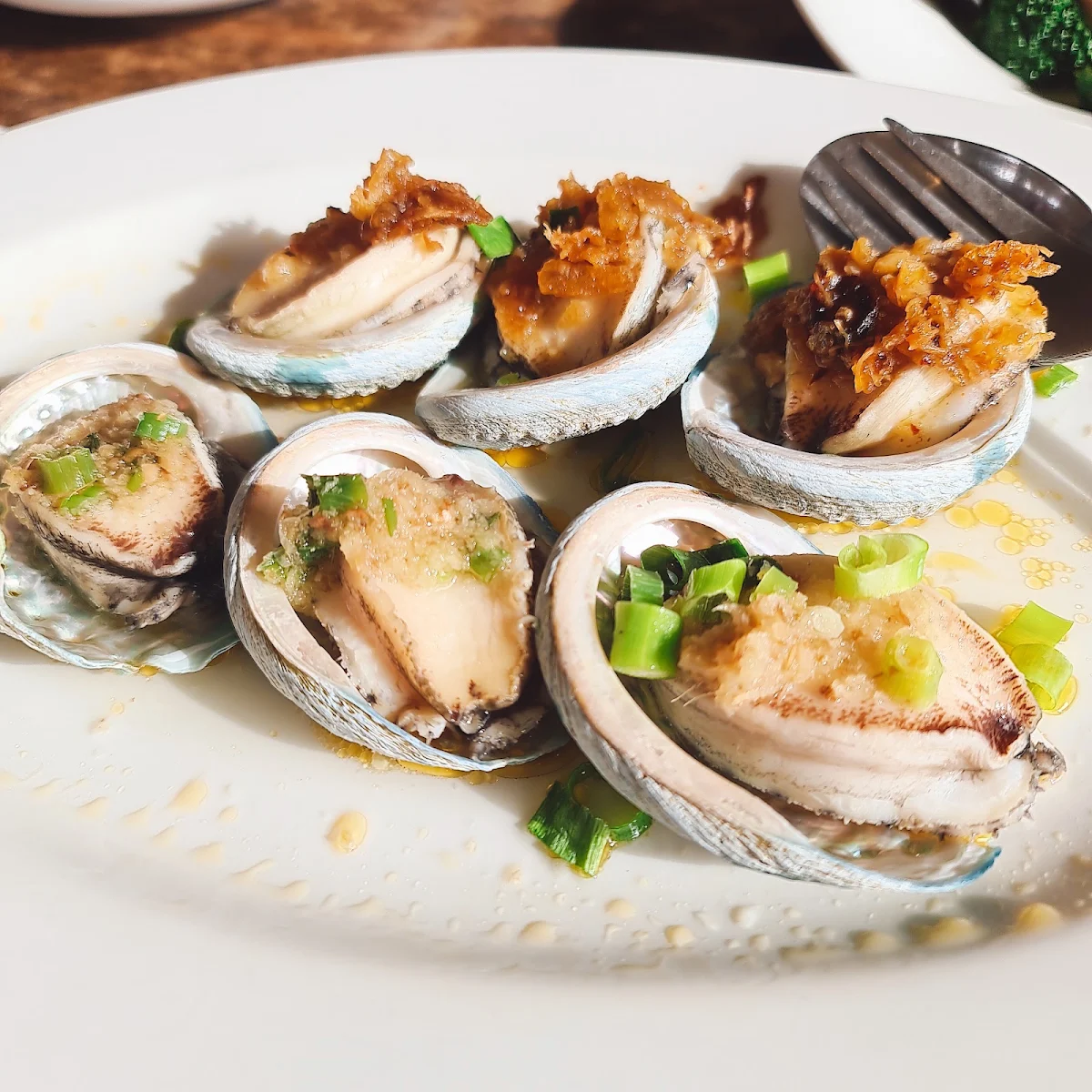 Steamed Abalones, Nihao Kitchen