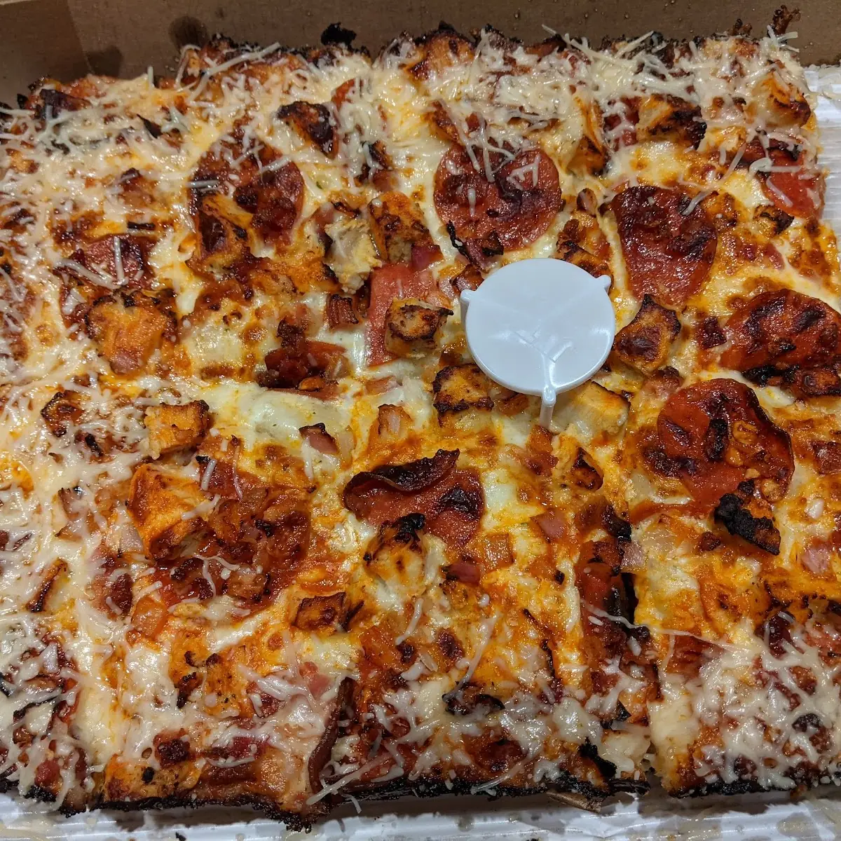 Buffalo Chicken Pizza with Pepperoni