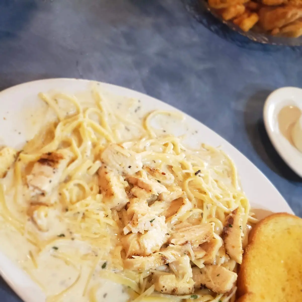 Fettuccine Alfredo
