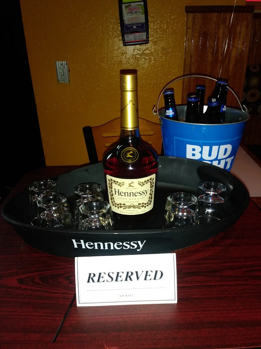 Hennessy vs and Bud Light