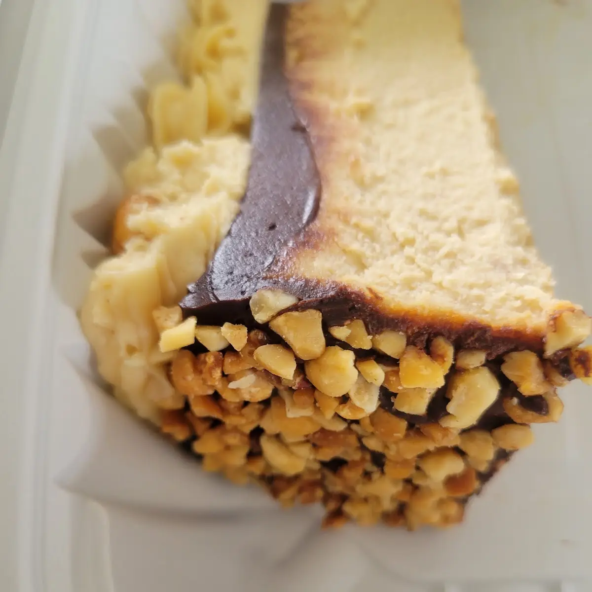 Peanut Butter Cheesecake Slice
