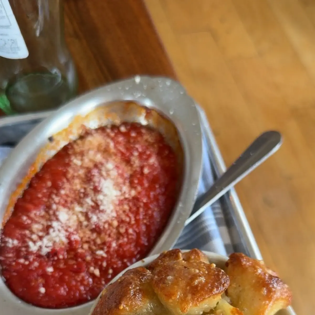 Garlic Pull-Apart Bread