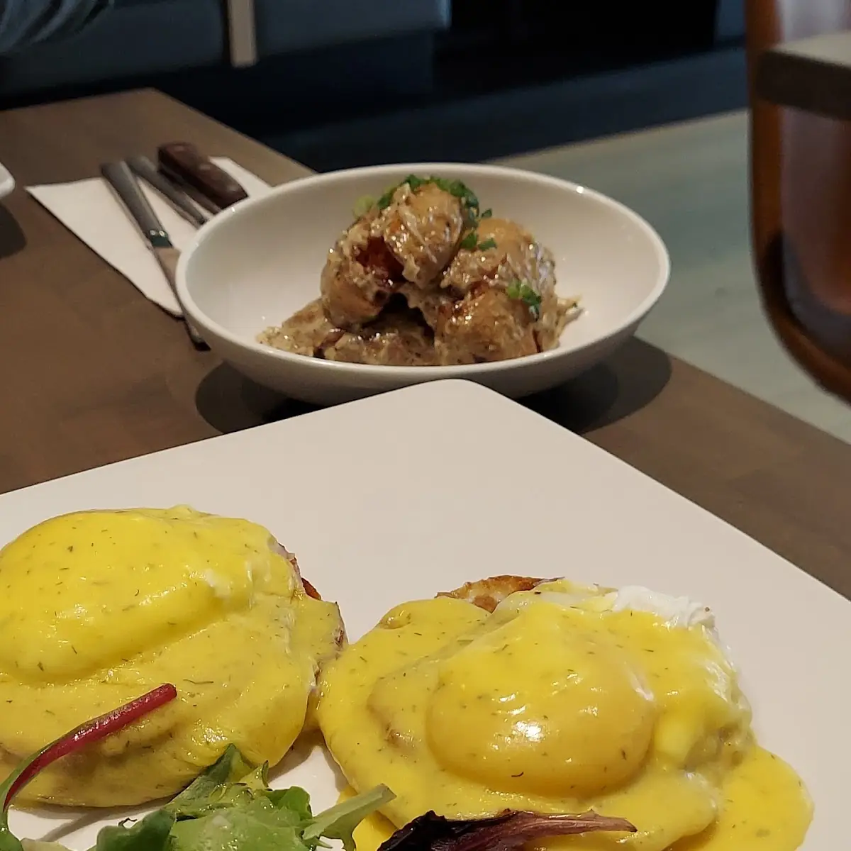 Eggs Benedict