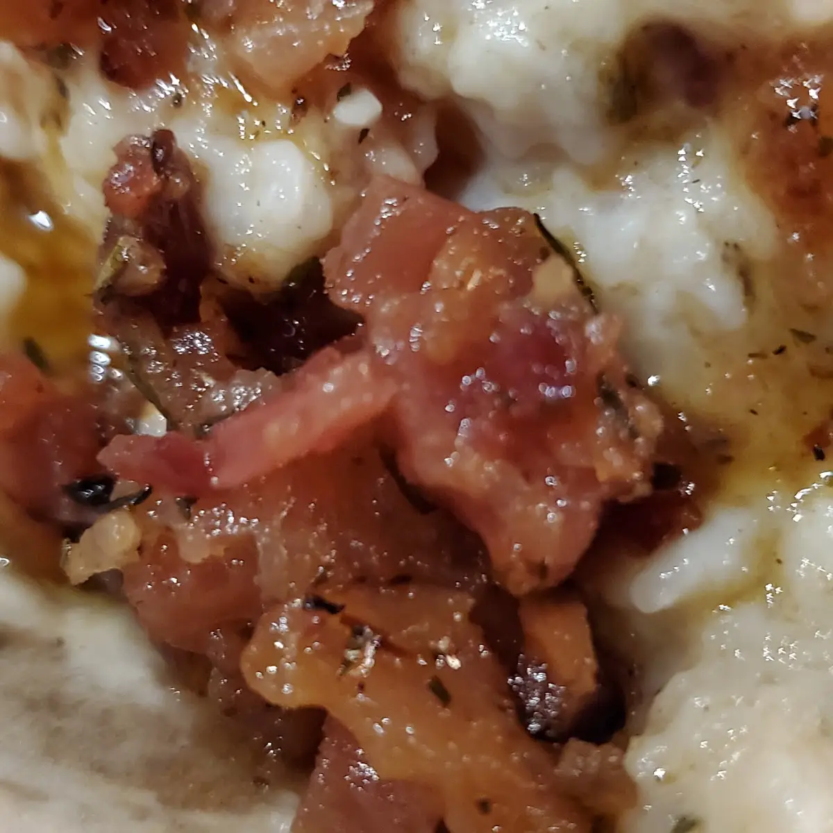 Shrimp and Grits with Bacon Jam