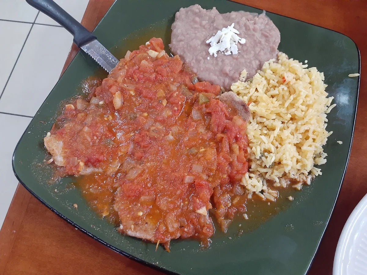 Pork Chops a La Mexicana
