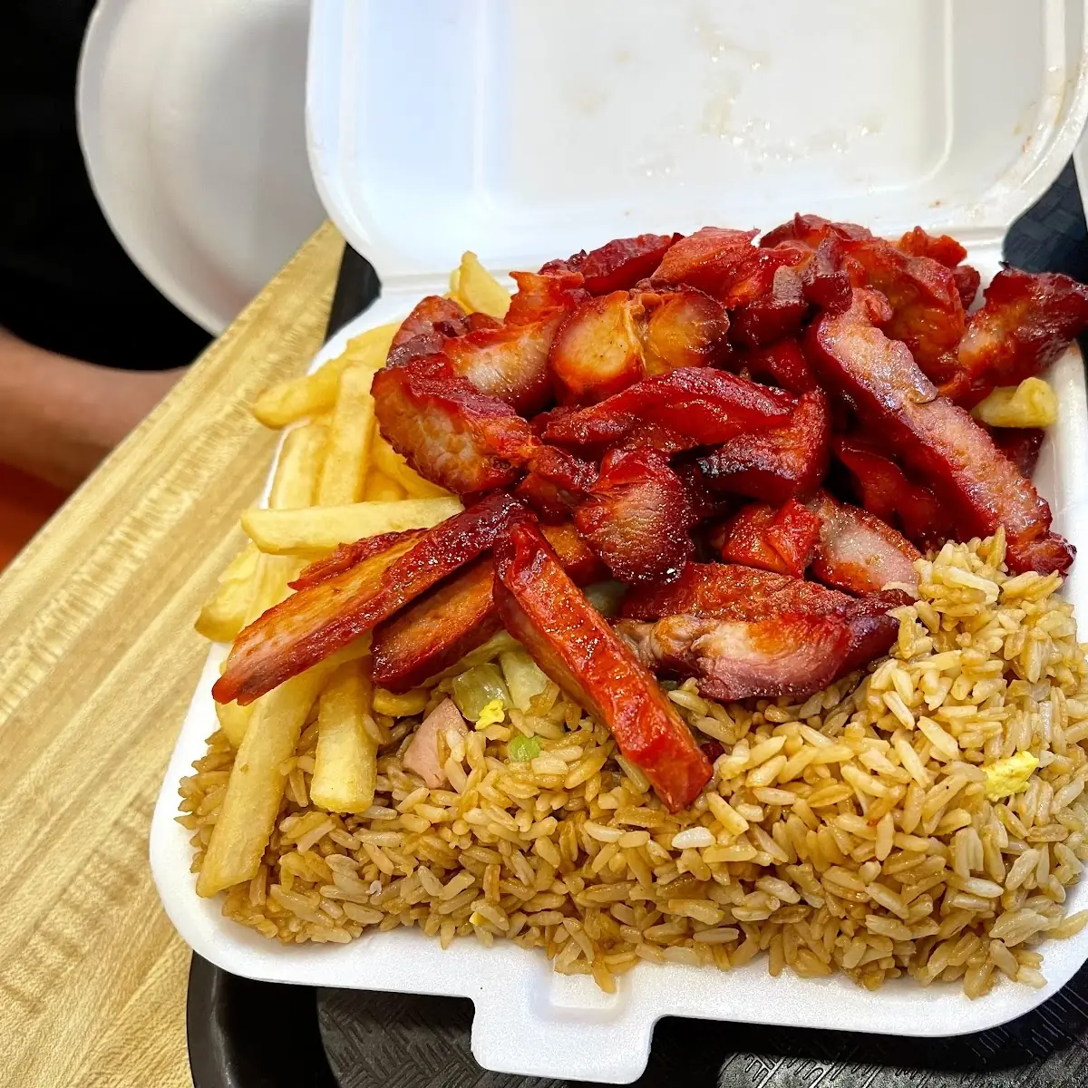 Boneless Spareribs Combination Platter