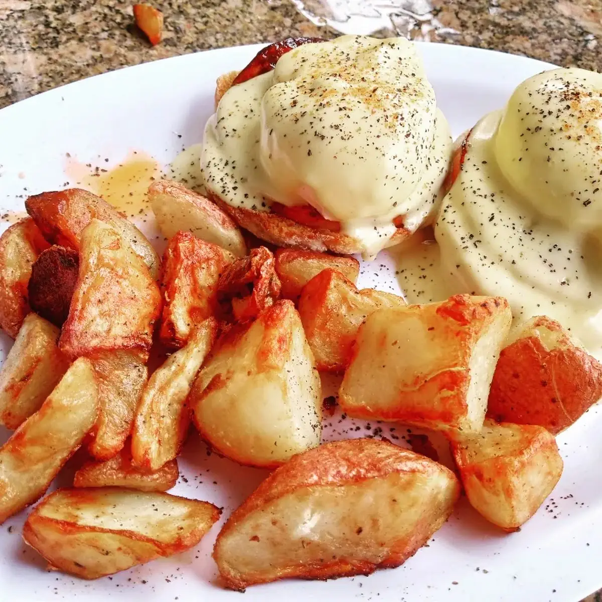 Eggs Benedict