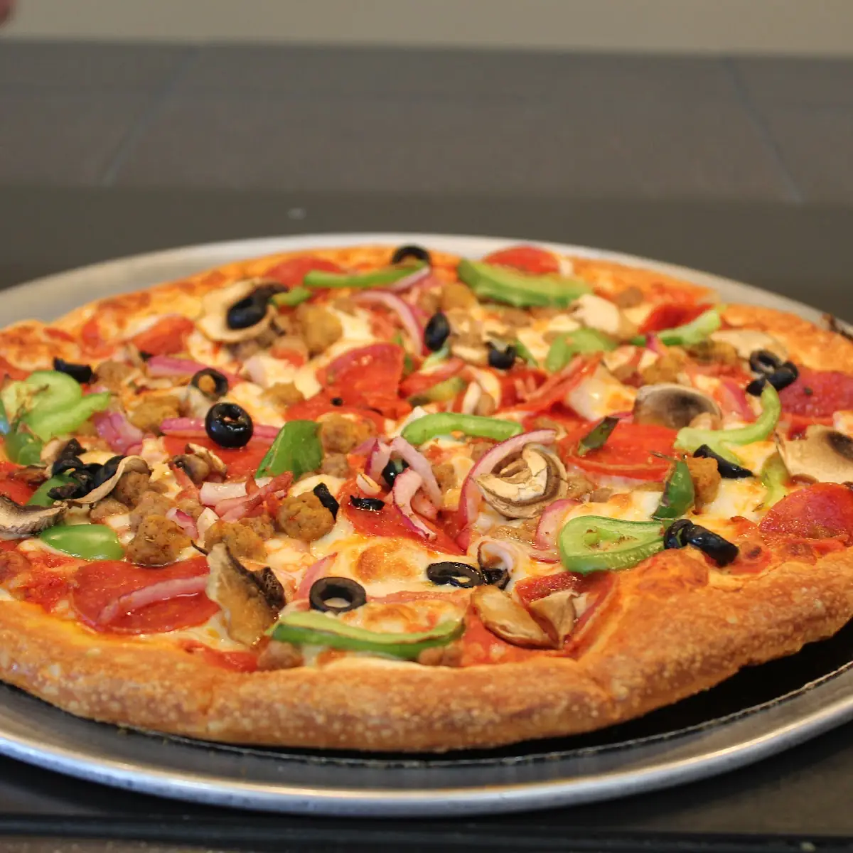 Meat Lovers or Veggie 10 99 Medium — 11 99 Large