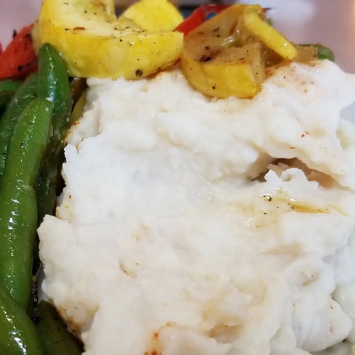 Mashed Potatoes and Green Peppers