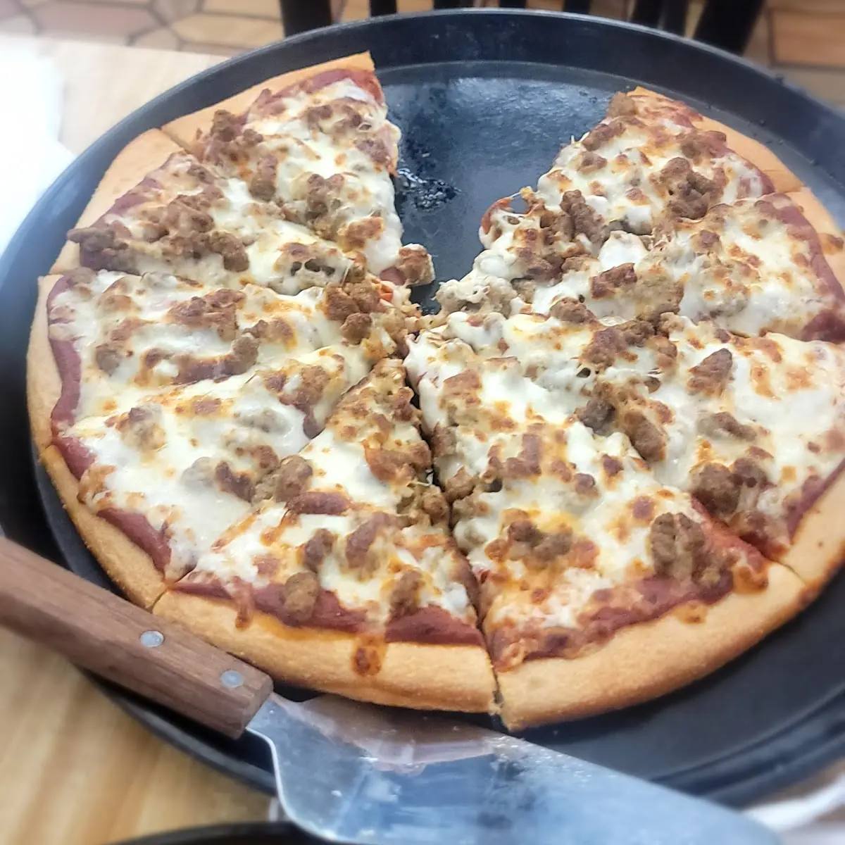 Mushroom and Sausage Pizza Pie