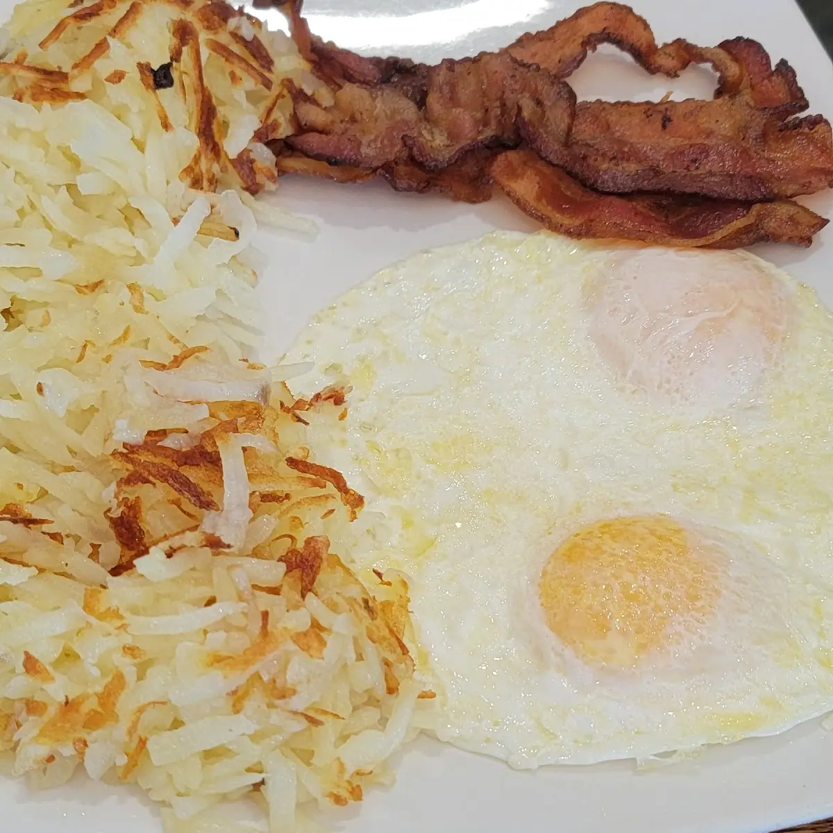 Eggs Hash Browns