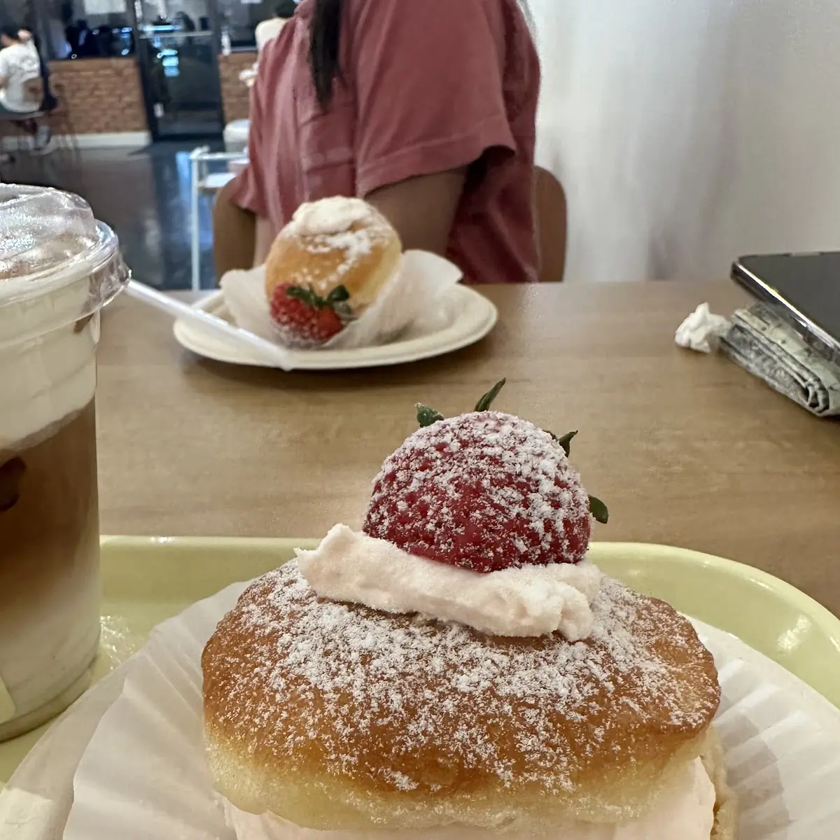 Cream Donut
