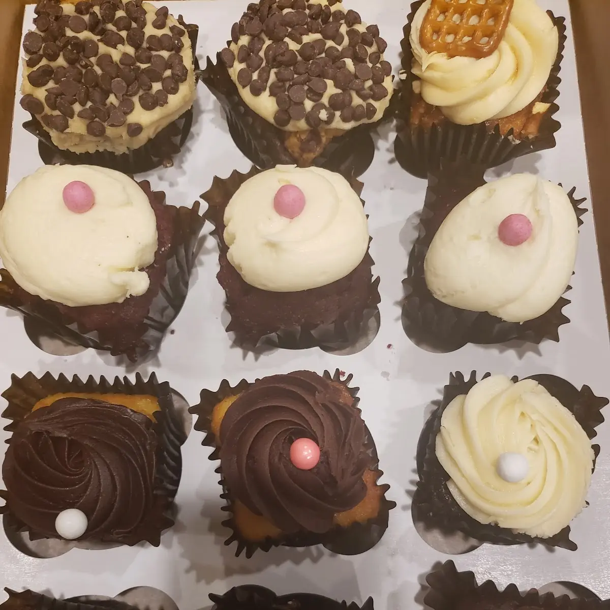 Dozen Assorted Cupcakes Online