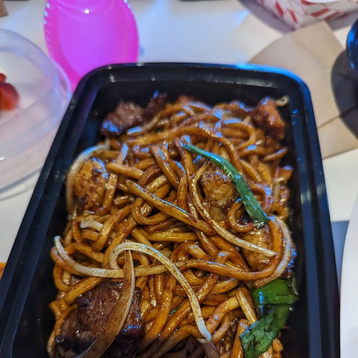 House Chow Mein