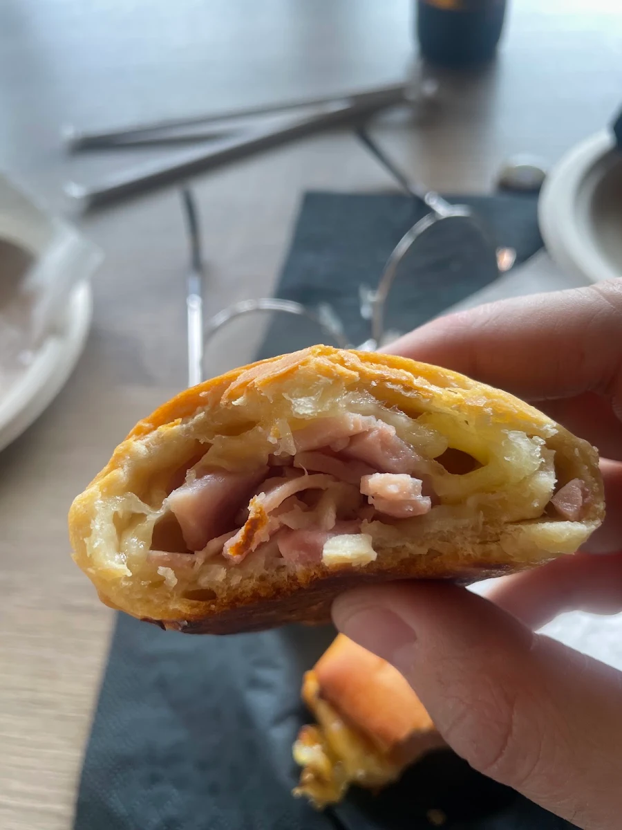 Cachito Jamón & Queso