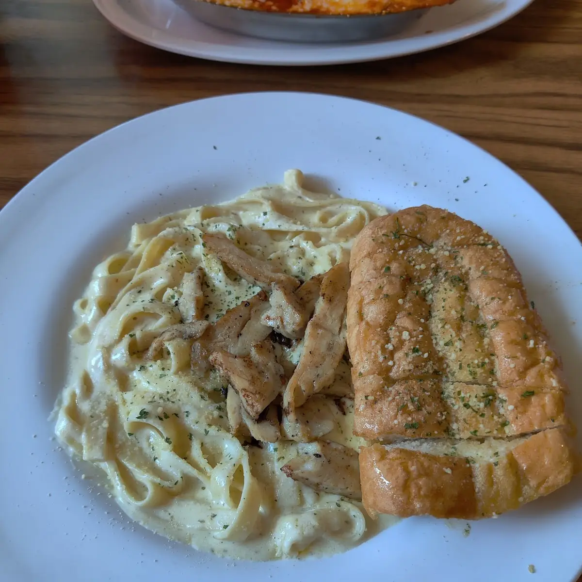 Fettuccine Alfredo with Chicken