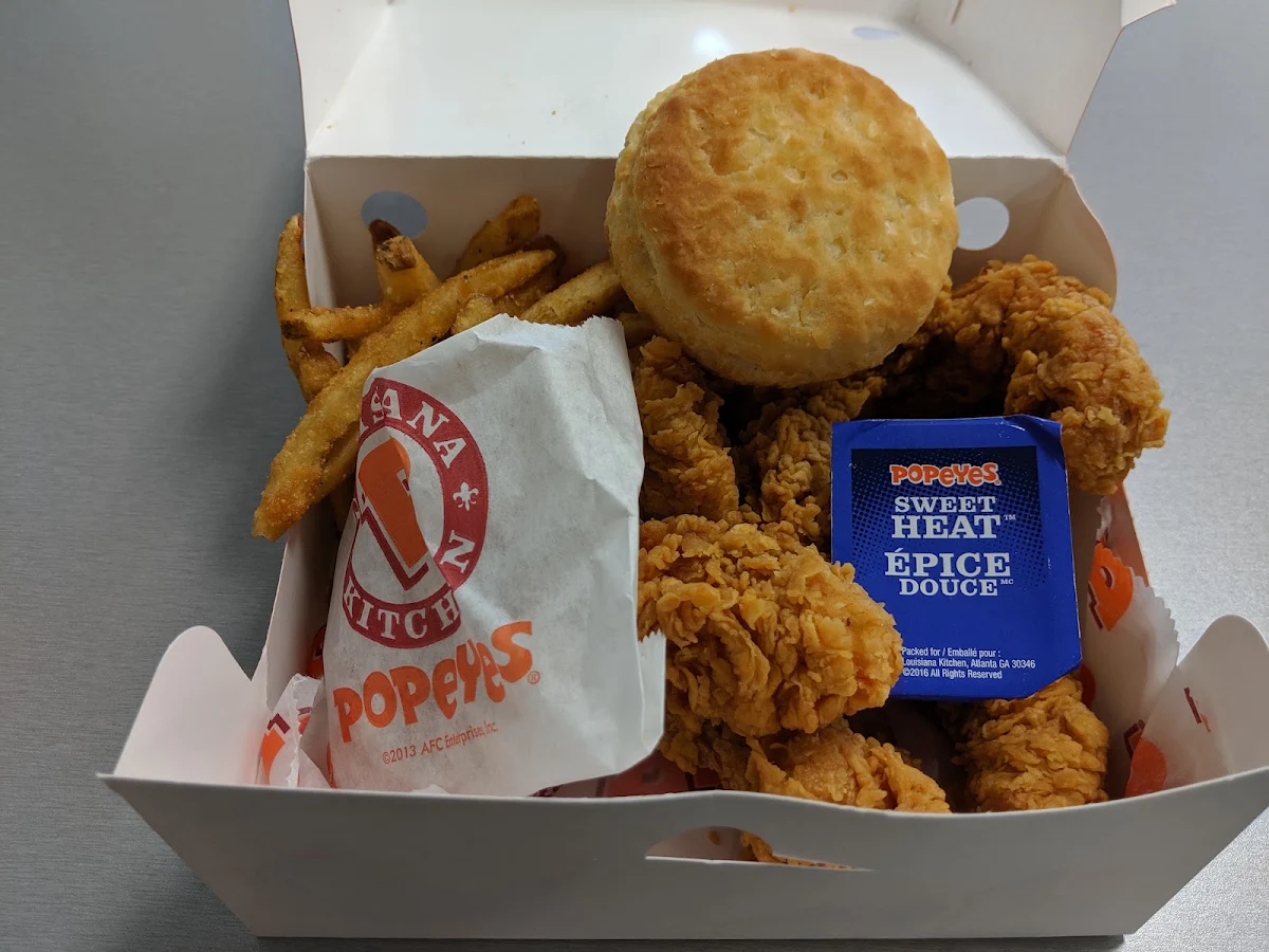 5 Spicy Strip French Fry Combo, Popeyes Louisiana Kitchen