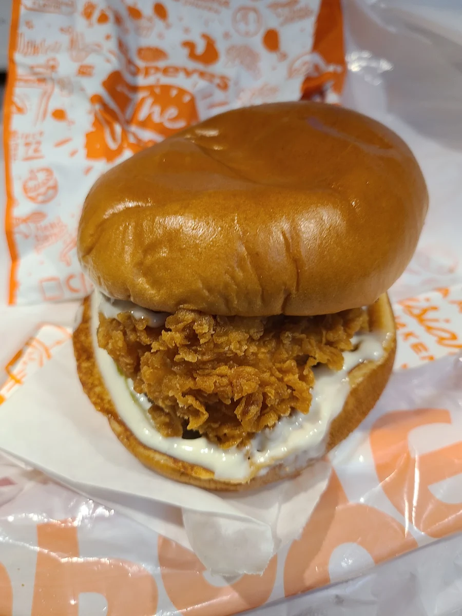Chicken Sandwich Extra Mayo, Popeyes Louisiana Kitchen