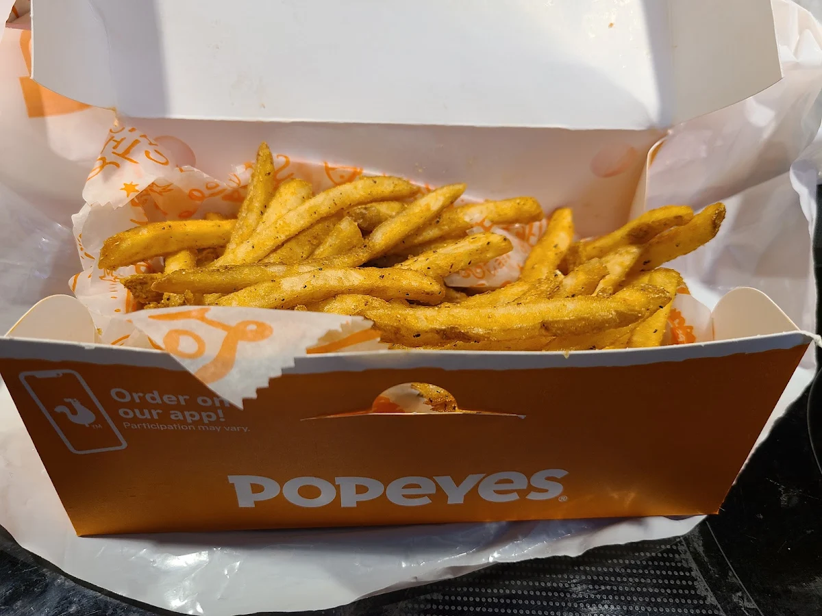 Medium French Fries, Popeyes Louisiana Kitchen
