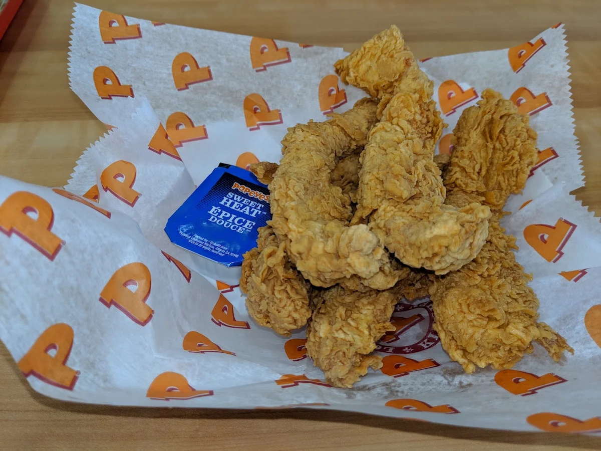 Spicy Chicken Tenders, Popeyes Louisiana Kitchen
