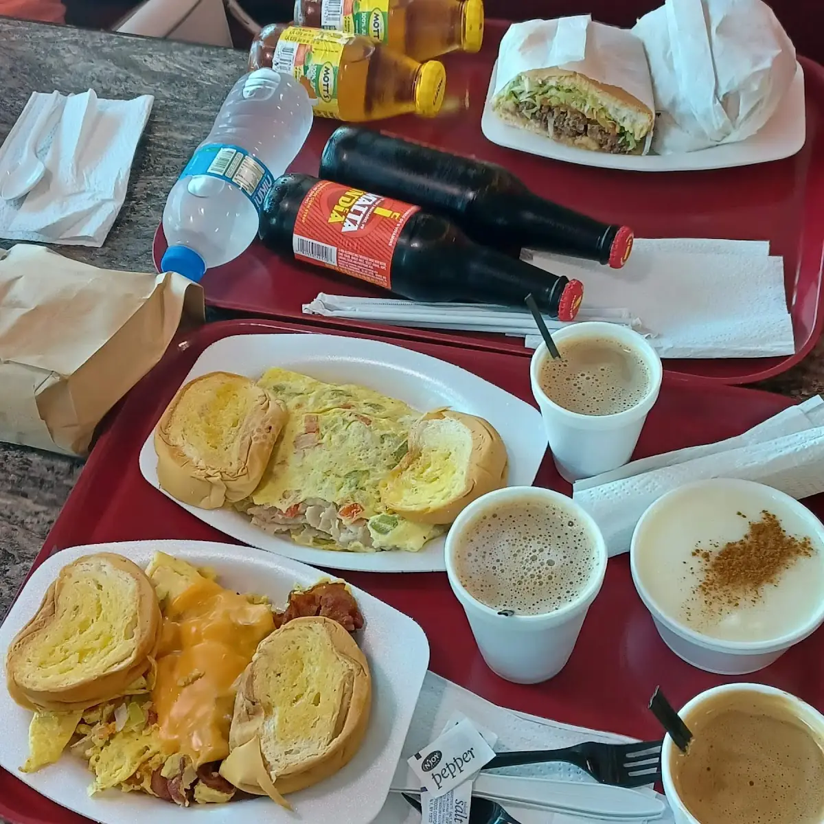 Omelette Maicena Y Café Con Leche