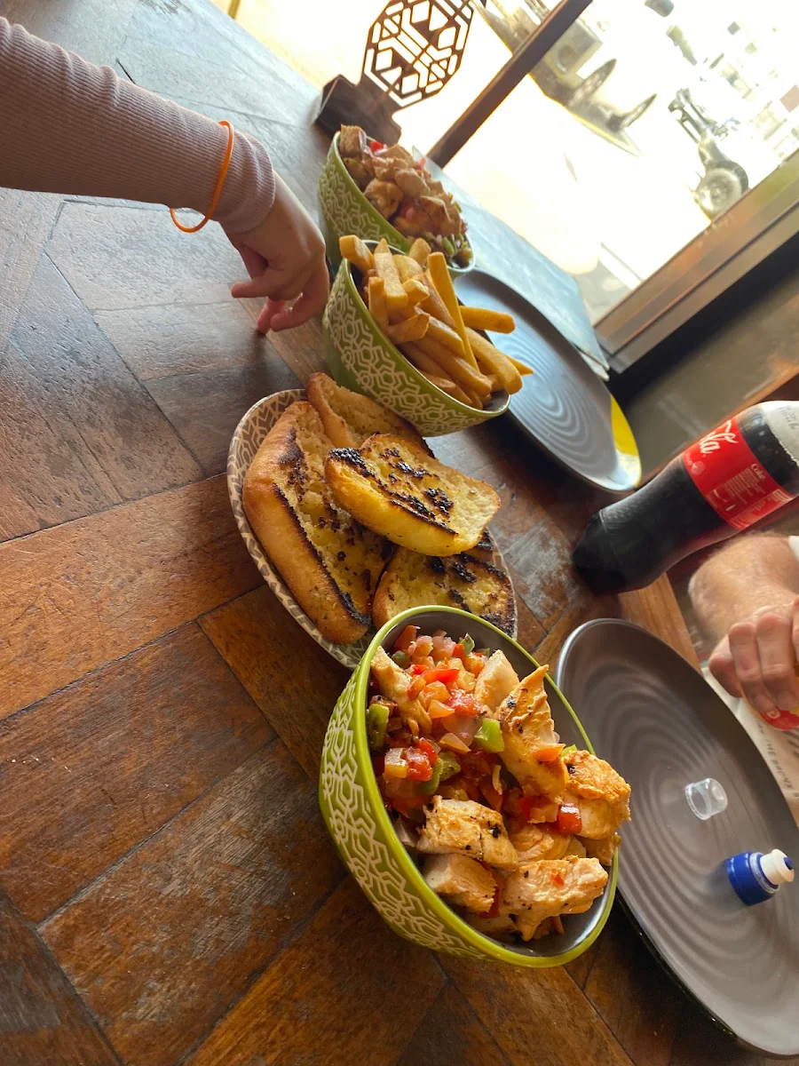 Peri-Peri Chicken Mini Pita Meal, Nando's Blacktown