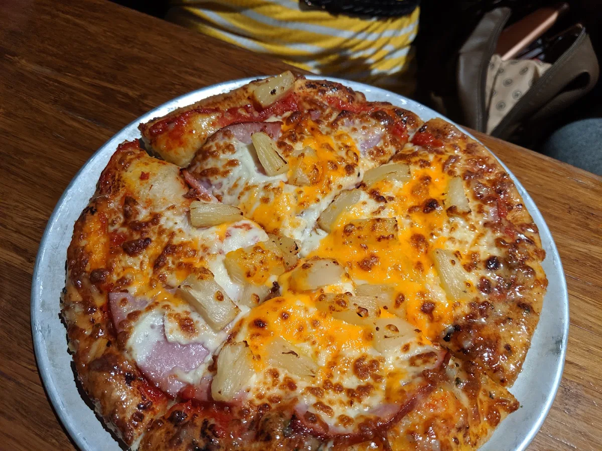 Hawaiian Pizza