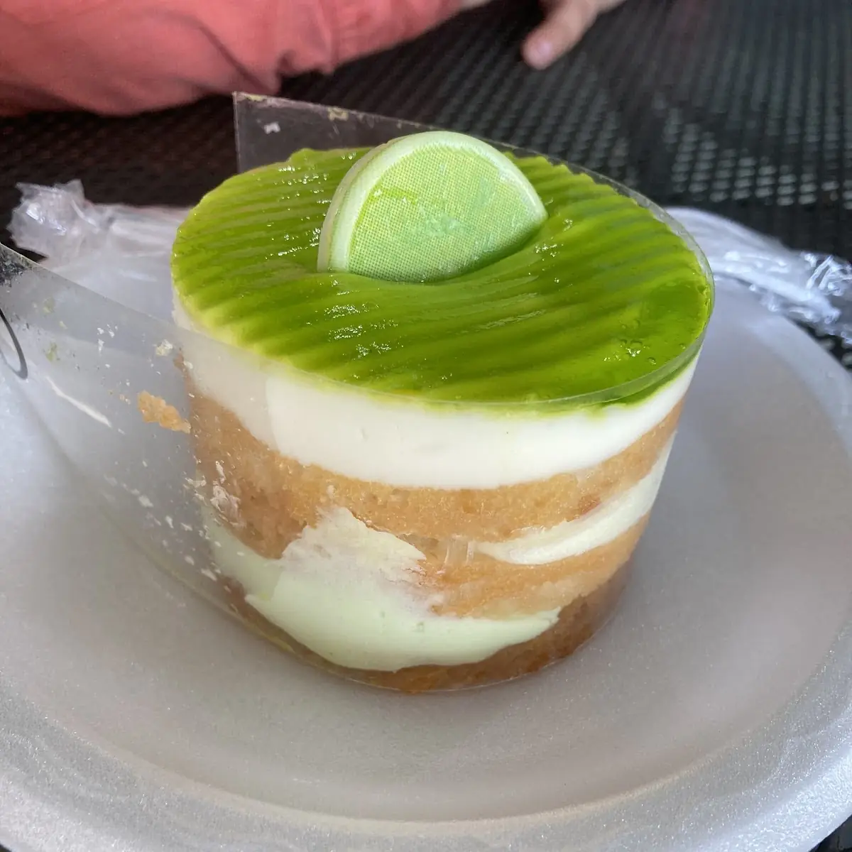 Key Lime Round Cake