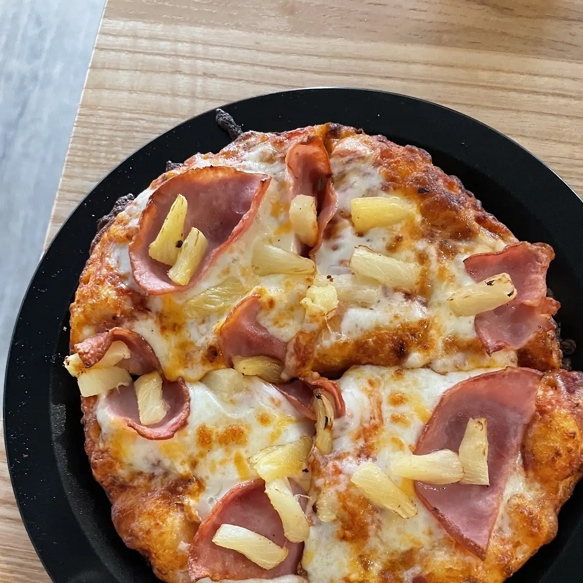 Hawaiin Pizza Personal Size